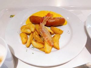 Ikeaは朝がお得 無料ドリンクバー 99円のモーニングカレーを食べて来た 雑記帳